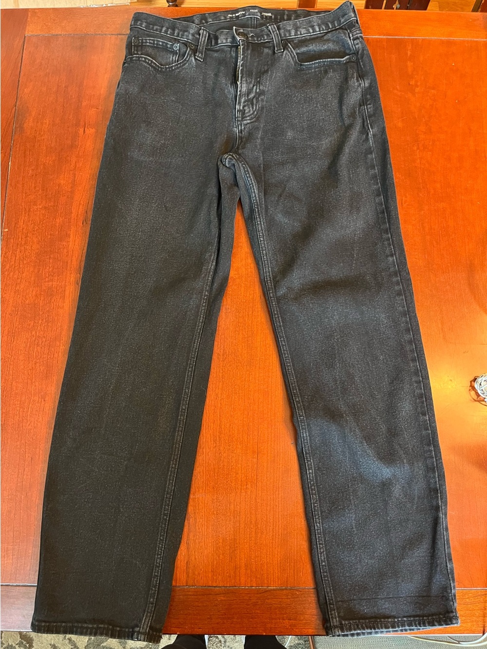 Old Navy Men's Straight Black Jeans